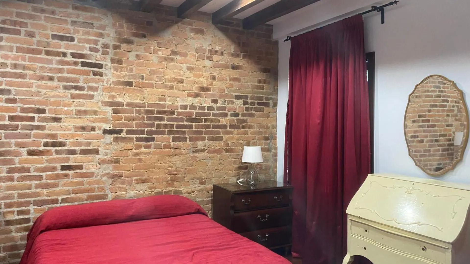 Cozy Bedroom With Bath, Private Entrance New York